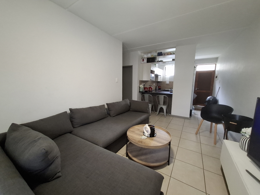 2 Bedroom Property for Sale in Elardus Park Gauteng