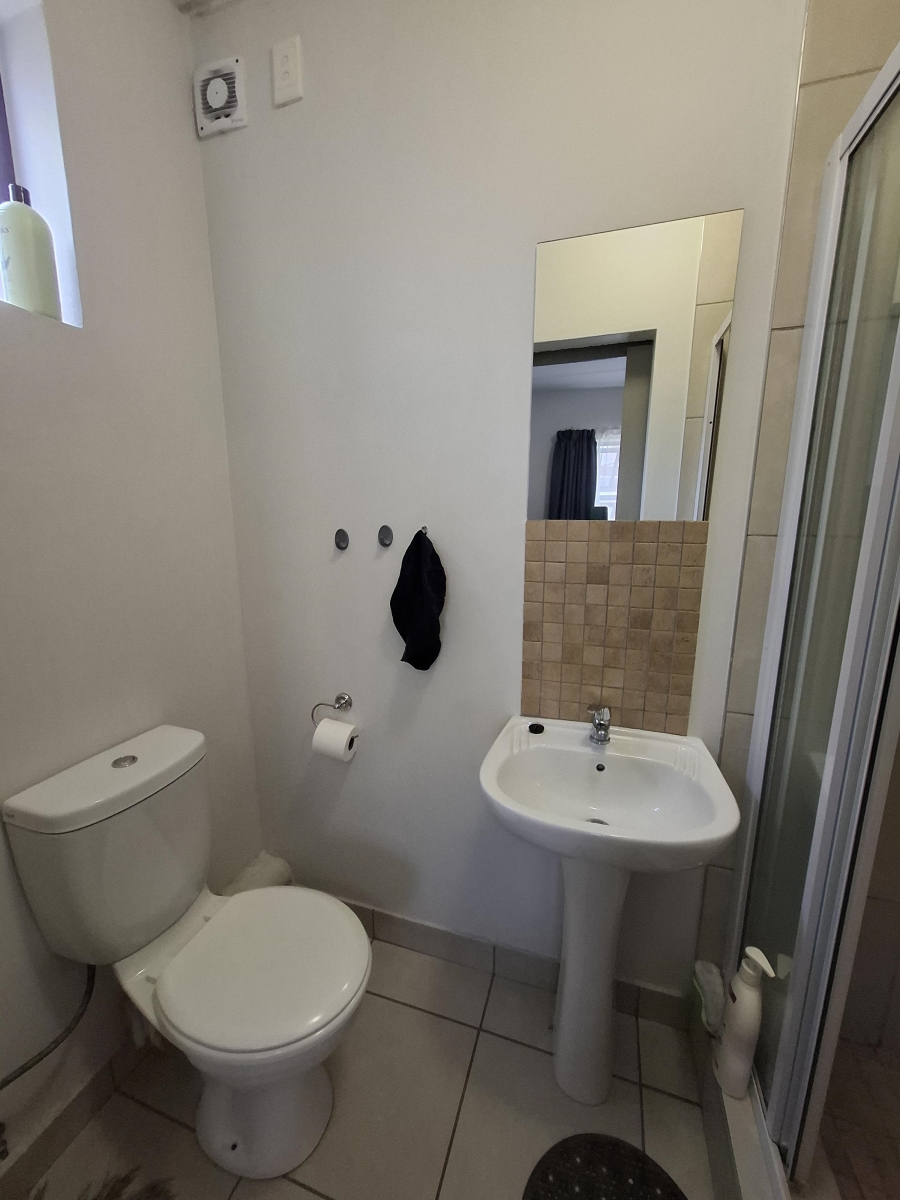 2 Bedroom Property for Sale in Elardus Park Gauteng