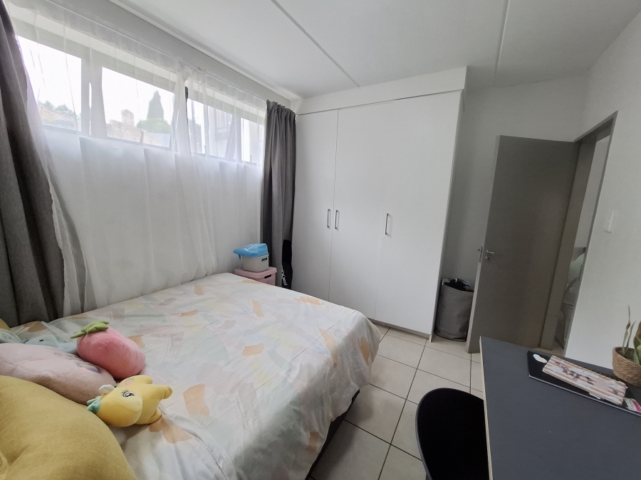 2 Bedroom Property for Sale in Elardus Park Gauteng