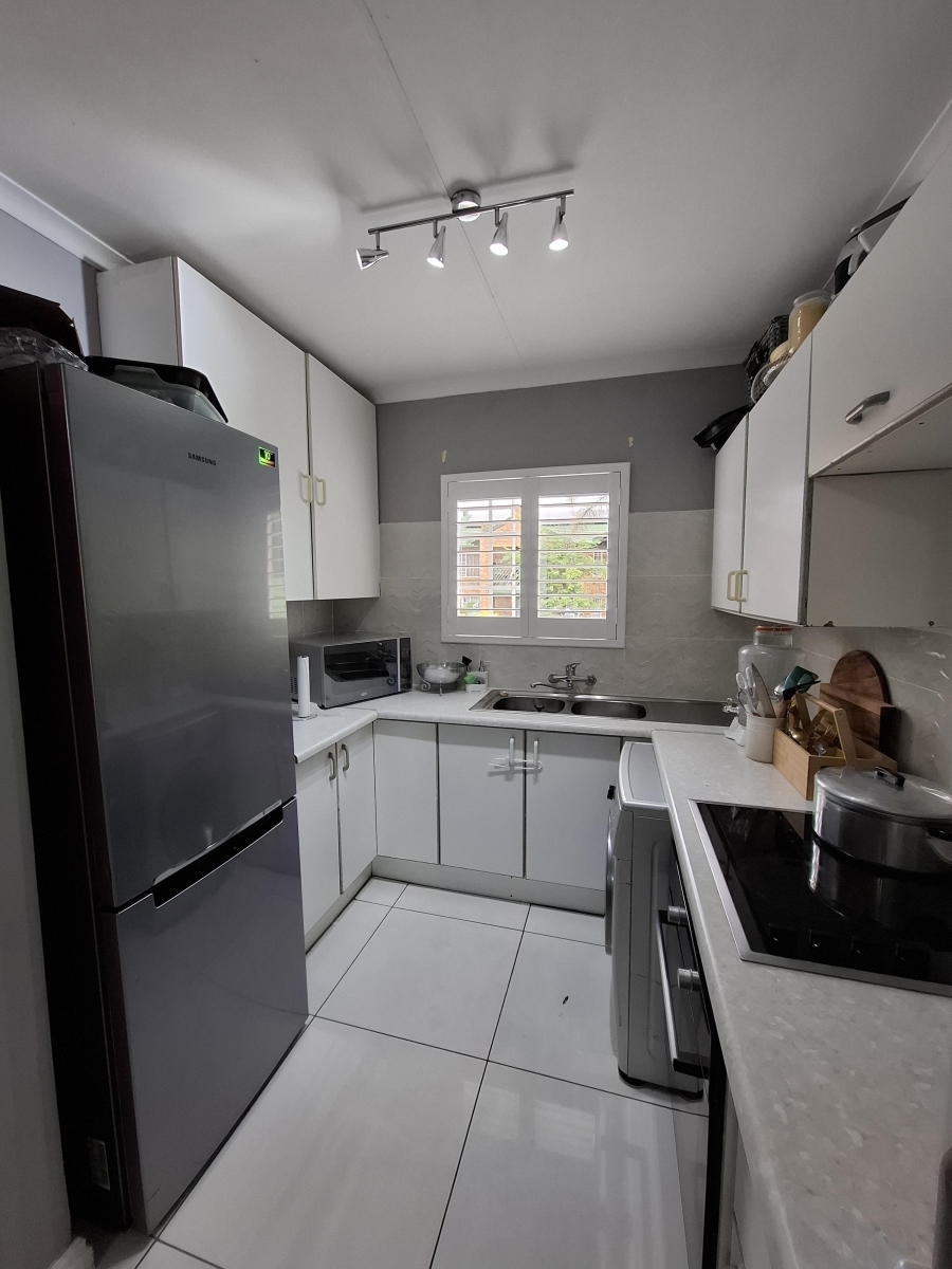 2 Bedroom Property for Sale in Faerie Glen Gauteng