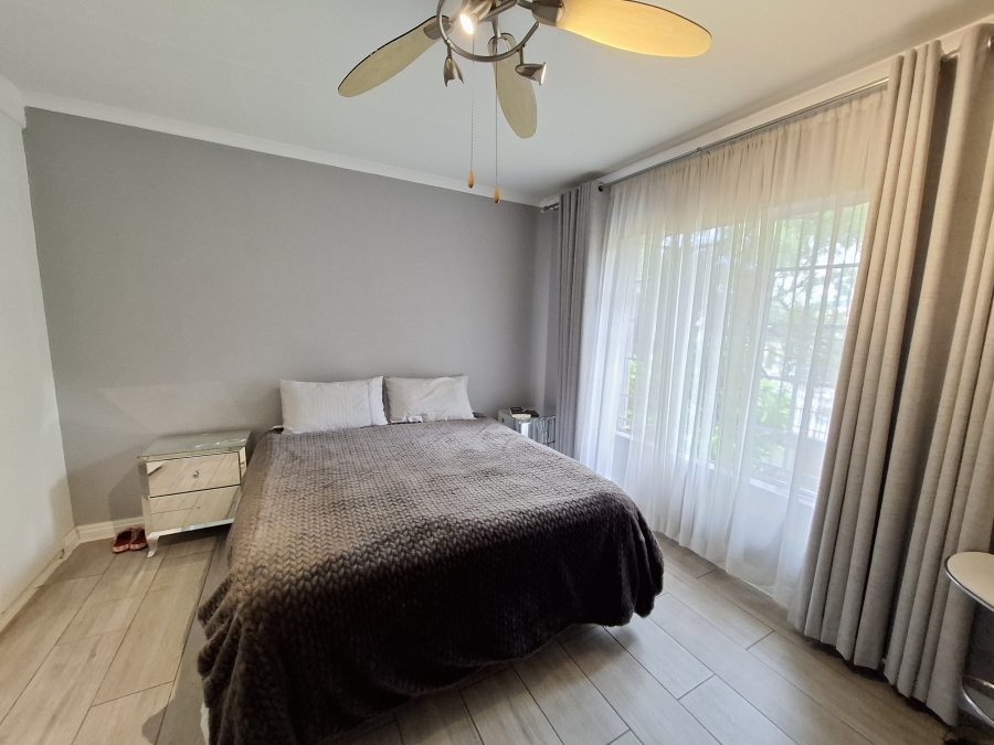 2 Bedroom Property for Sale in Faerie Glen Gauteng