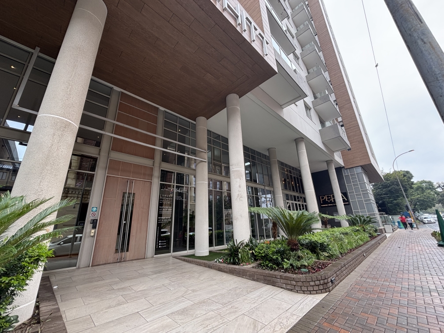 To Let 2 Bedroom Property for Rent in Rosebank Gauteng