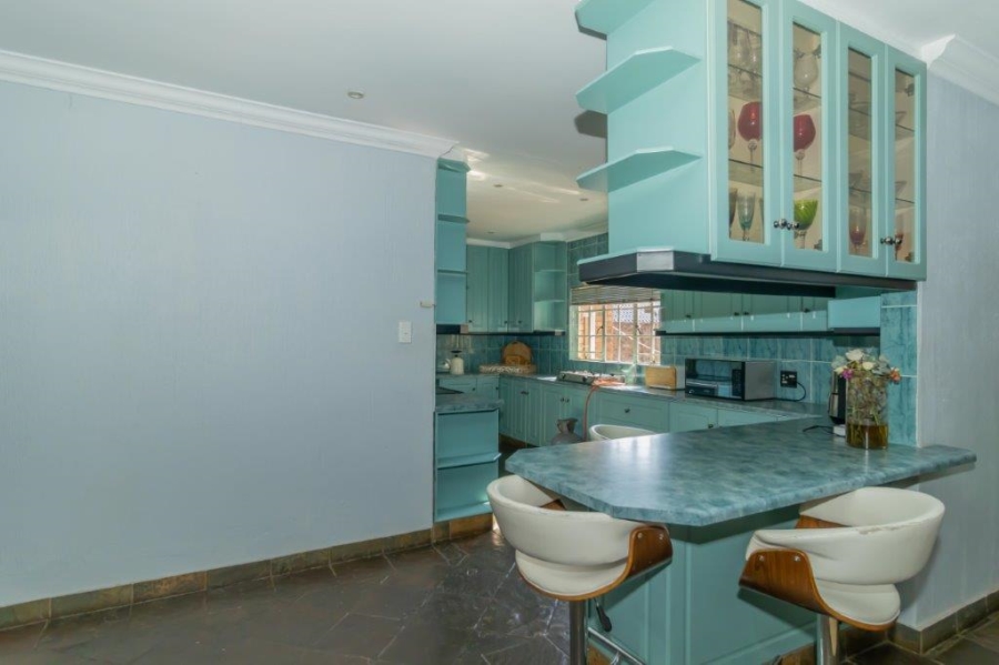 3 Bedroom Property for Sale in Dersley Gauteng