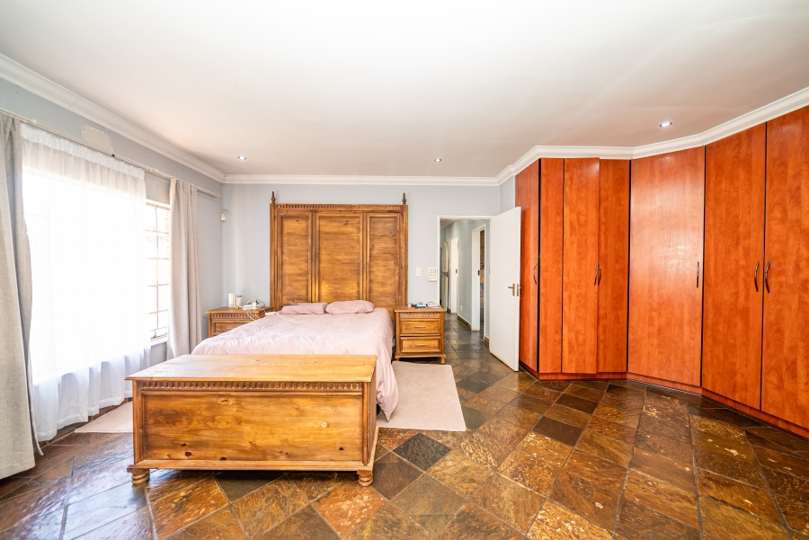 3 Bedroom Property for Sale in Dersley Gauteng