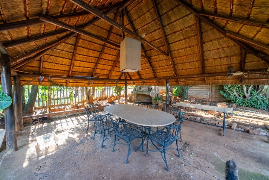 3 Bedroom Property for Sale in Dersley Gauteng