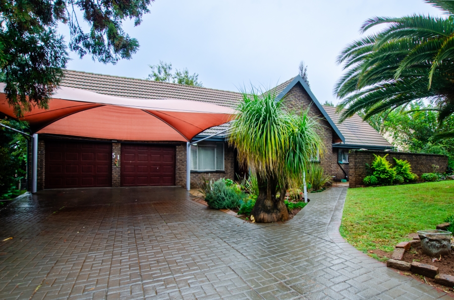 3 Bedroom Property for Sale in Rensburg Gauteng