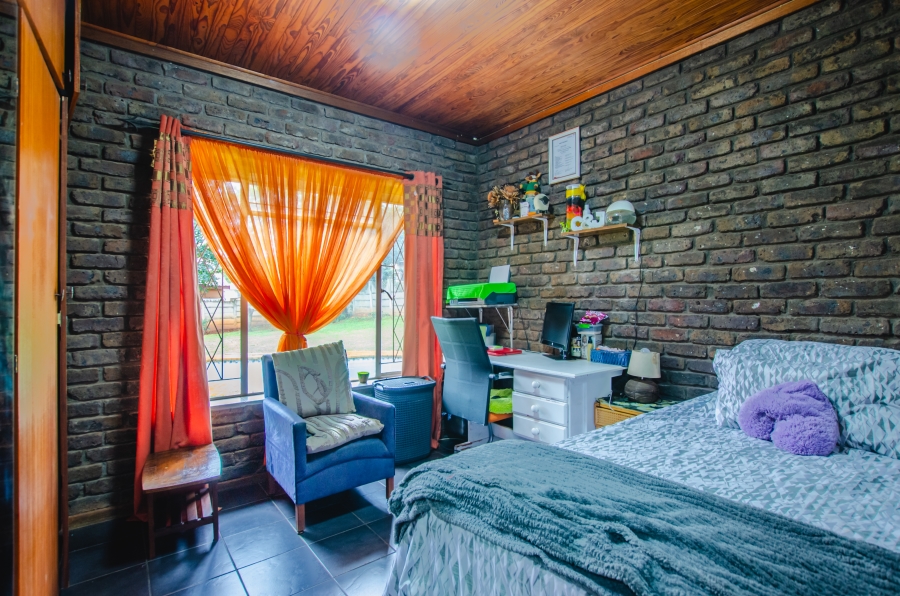 3 Bedroom Property for Sale in Rensburg Gauteng