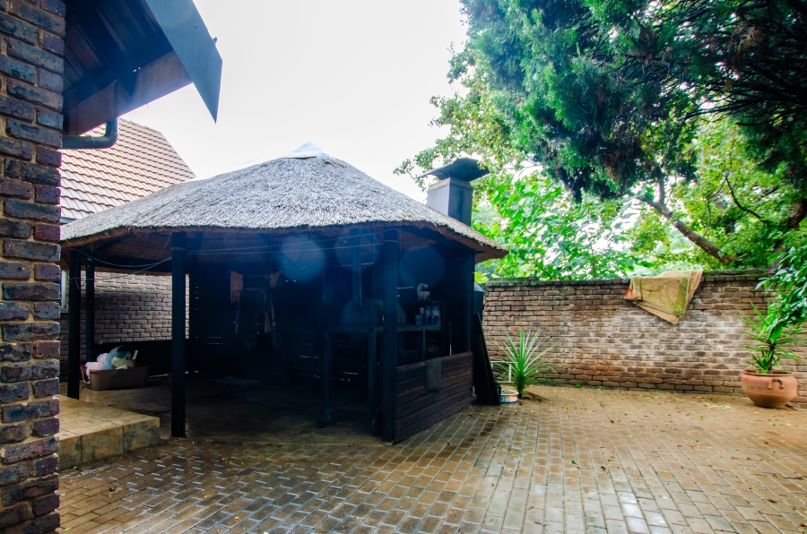 3 Bedroom Property for Sale in Rensburg Gauteng