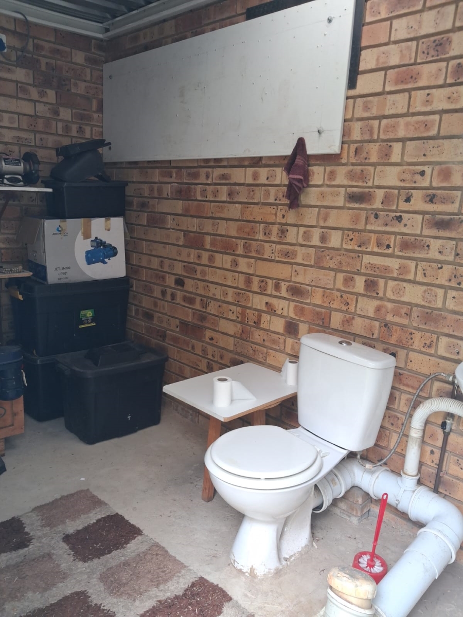 4 Bedroom Property for Sale in Risiville Gauteng