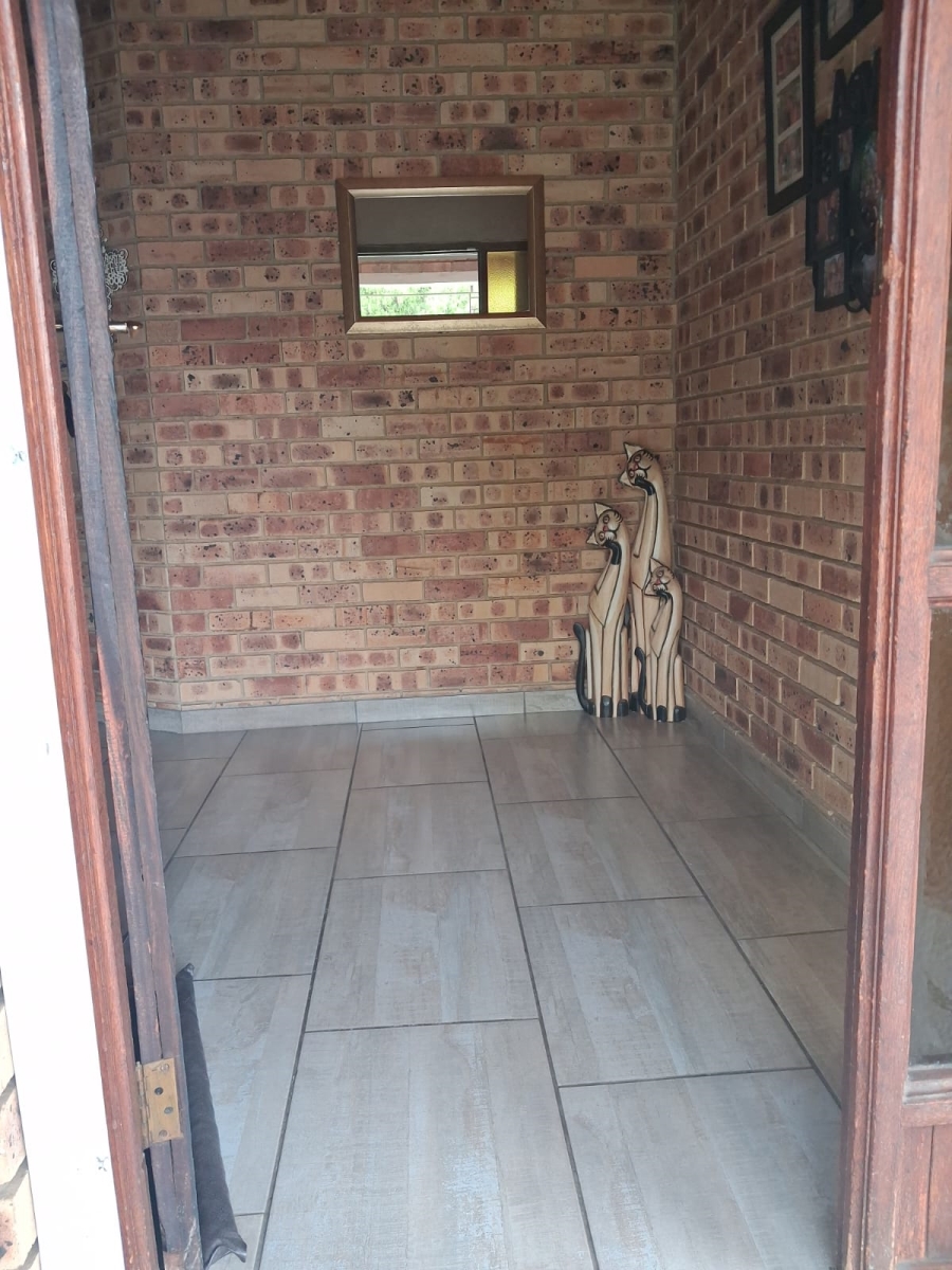 4 Bedroom Property for Sale in Risiville Gauteng