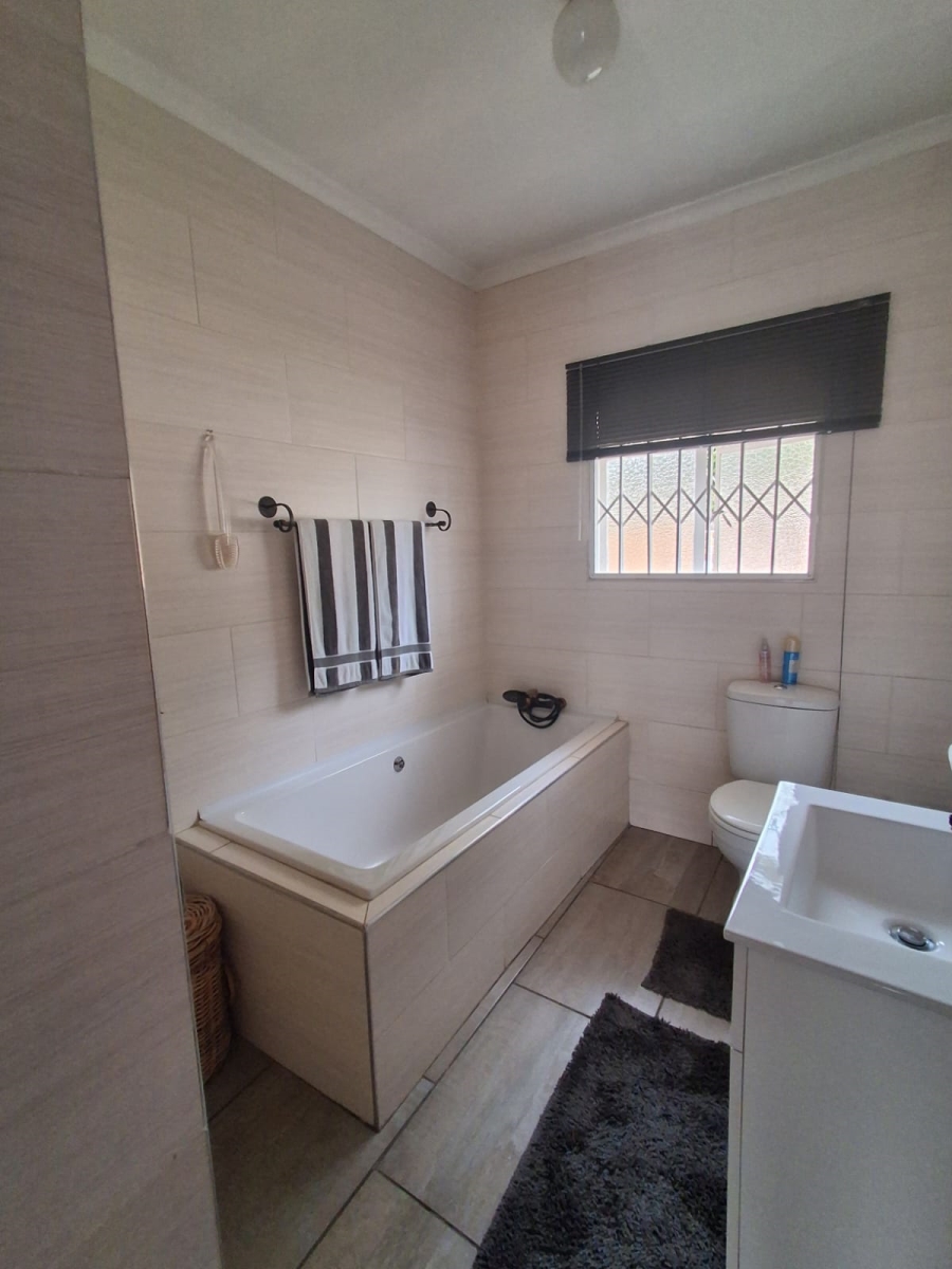 4 Bedroom Property for Sale in Risiville Gauteng