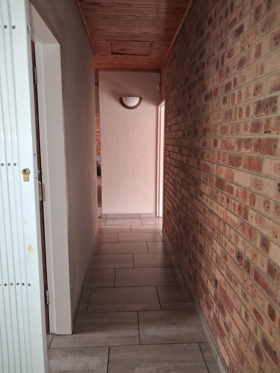 4 Bedroom Property for Sale in Risiville Gauteng