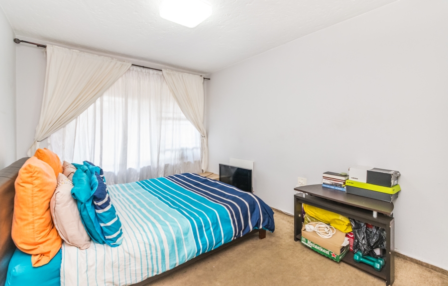 1 Bedroom Property for Sale in Maraisburg Gauteng