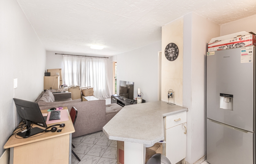 1 Bedroom Property for Sale in Maraisburg Gauteng
