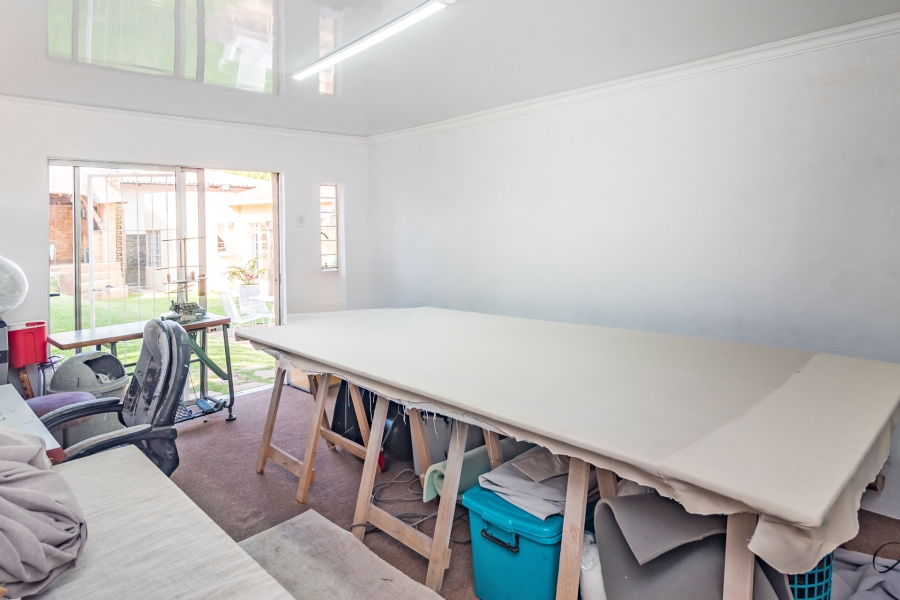 3 Bedroom Property for Sale in Kenmare Gauteng