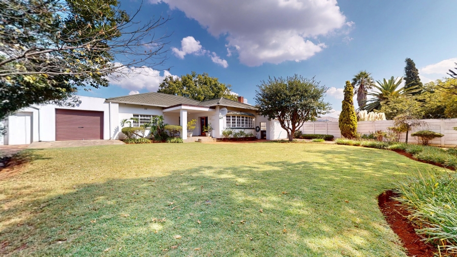 3 Bedroom Property for Sale in Cinderella Gauteng