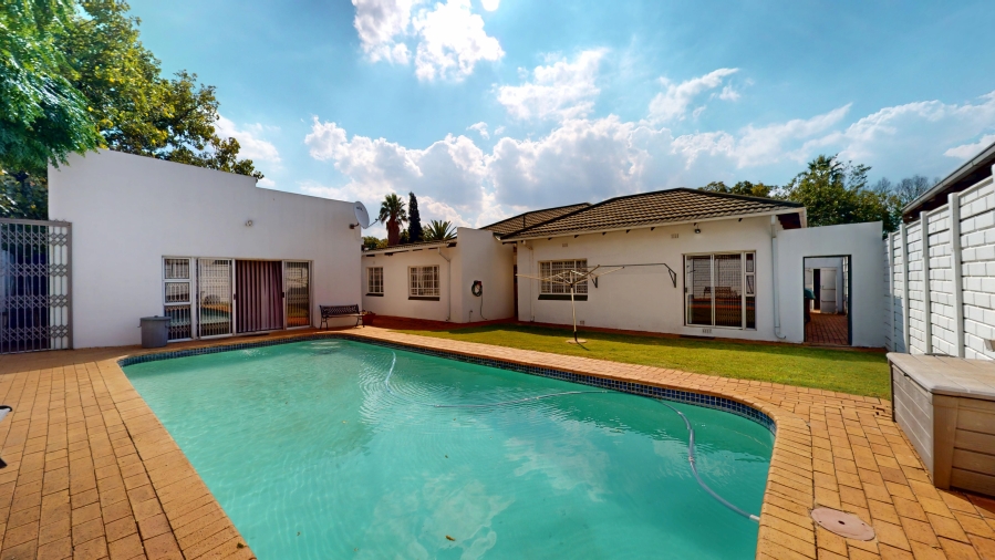 3 Bedroom Property for Sale in Cinderella Gauteng
