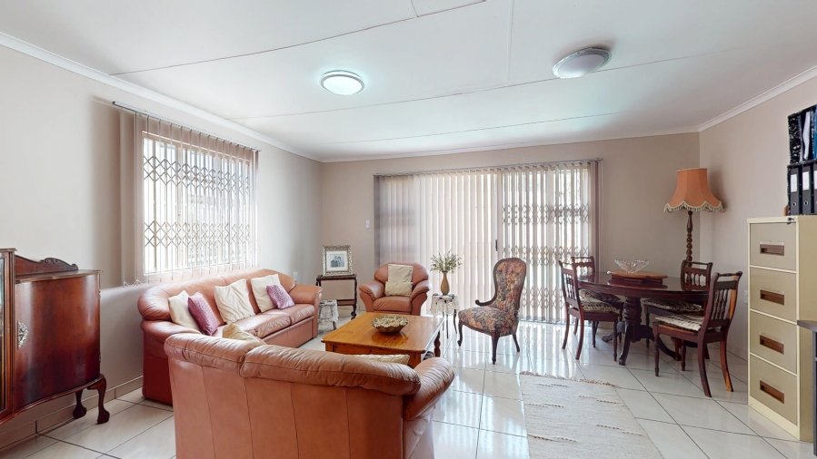 3 Bedroom Property for Sale in Cinderella Gauteng