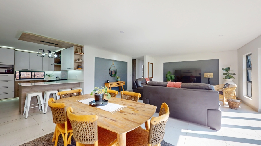 3 Bedroom Property for Sale in Dayanglen Gauteng