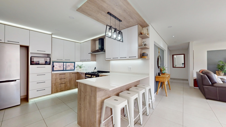 3 Bedroom Property for Sale in Dayanglen Gauteng