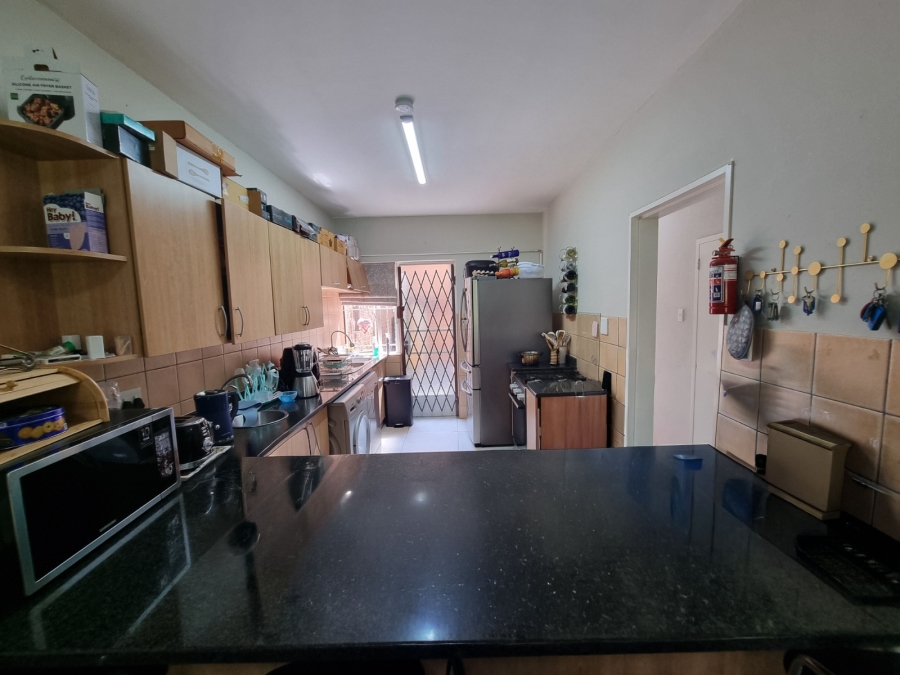 To Let 3 Bedroom Property for Rent in Bedford Gardens Gauteng