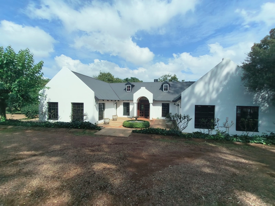 0 Bedroom Property for Sale in Die Hoewes Gauteng