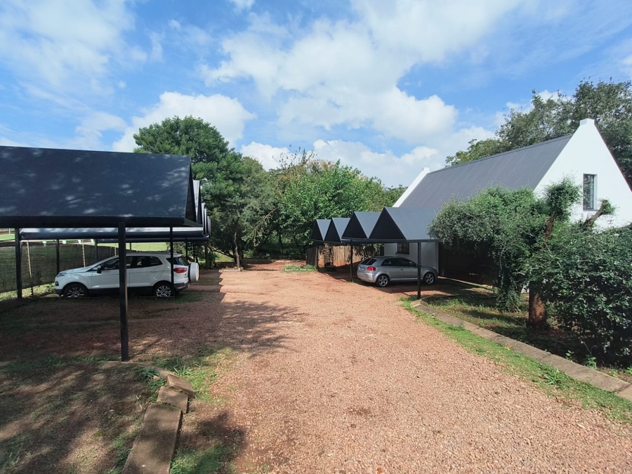 0 Bedroom Property for Sale in Die Hoewes Gauteng