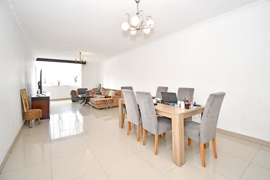 2 Bedroom Property for Sale in Bedford Gardens Gauteng