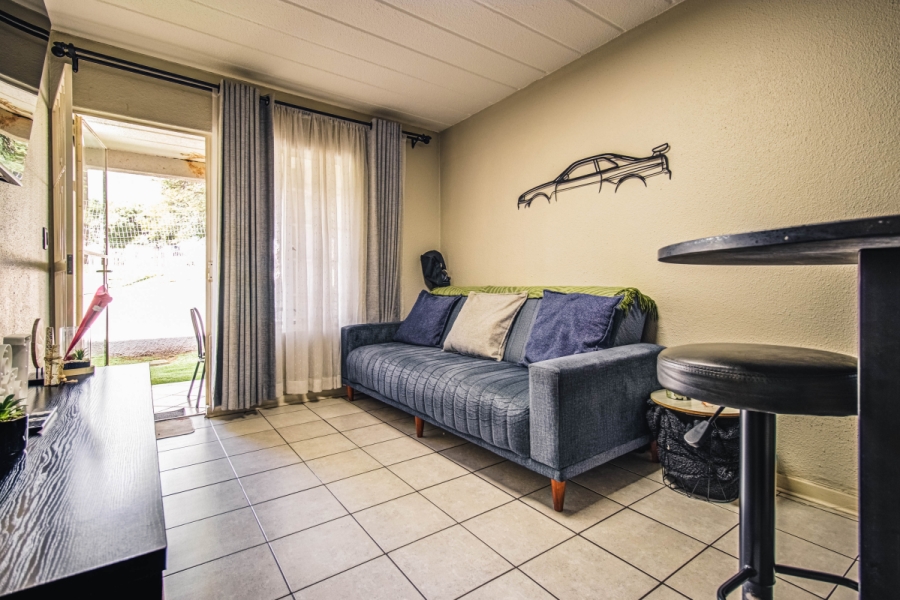 1 Bedroom Property for Sale in Edendale Gauteng