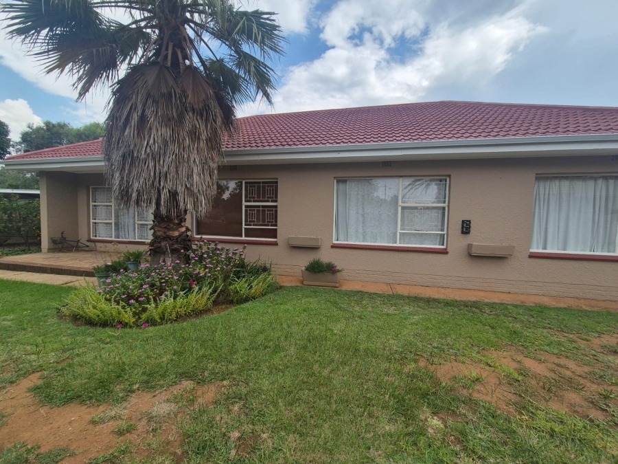 3 Bedroom Property for Sale in Sonland Park Gauteng
