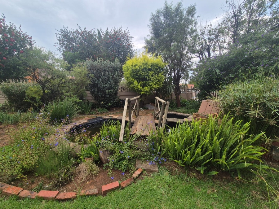 3 Bedroom Property for Sale in Sonland Park Gauteng