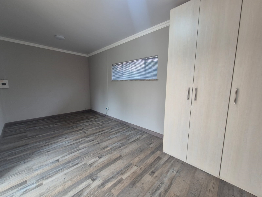 3 Bedroom Property for Sale in Sonland Park Gauteng