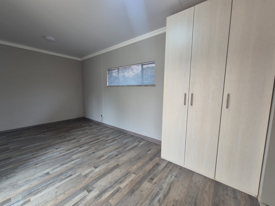 3 Bedroom Property for Sale in Sonland Park Gauteng