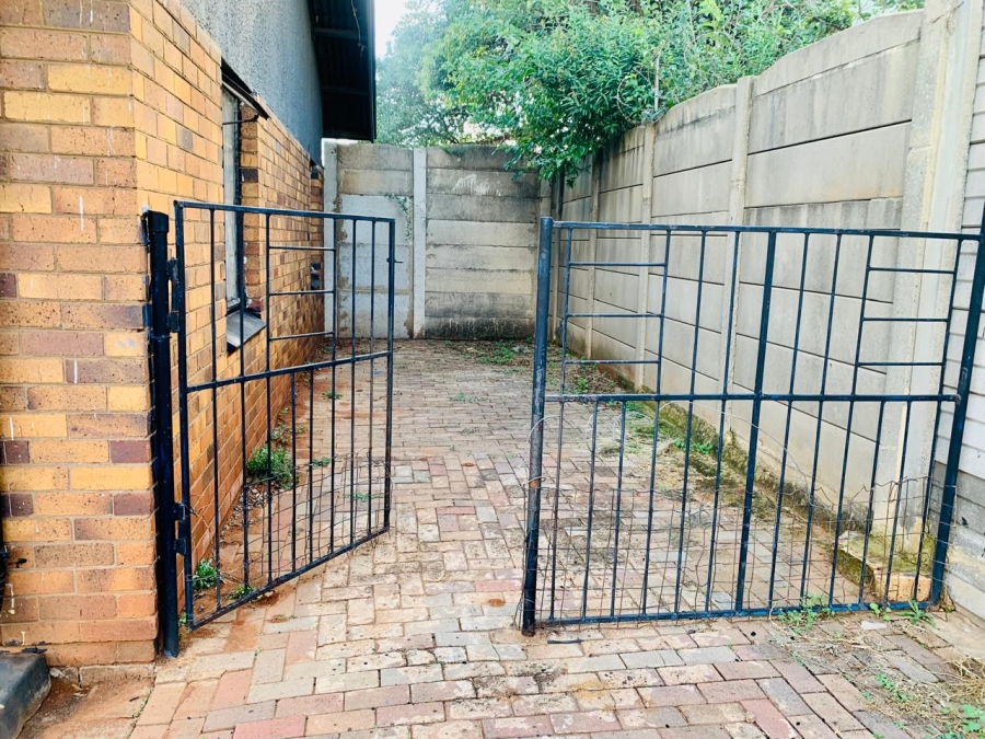 3 Bedroom Property for Sale in Vanderbijlpark CW 2 Gauteng
