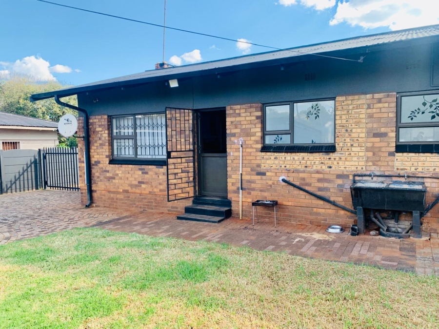 3 Bedroom Property for Sale in Vanderbijlpark CW 2 Gauteng