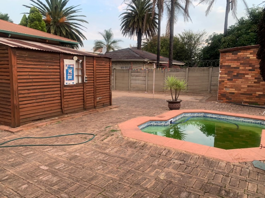 2 Bedroom Property for Sale in Vanderbijlpark CW 2 Gauteng