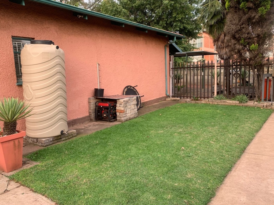 2 Bedroom Property for Sale in Vanderbijlpark CW 2 Gauteng