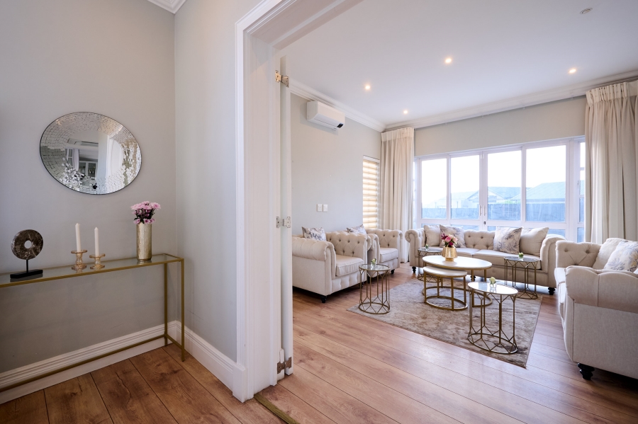 4 Bedroom Property for Sale in Waterfall Country Estate Gauteng