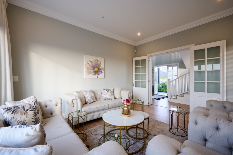 4 Bedroom Property for Sale in Waterfall Country Estate Gauteng