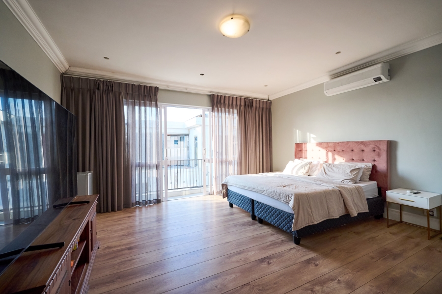 4 Bedroom Property for Sale in Waterfall Country Estate Gauteng