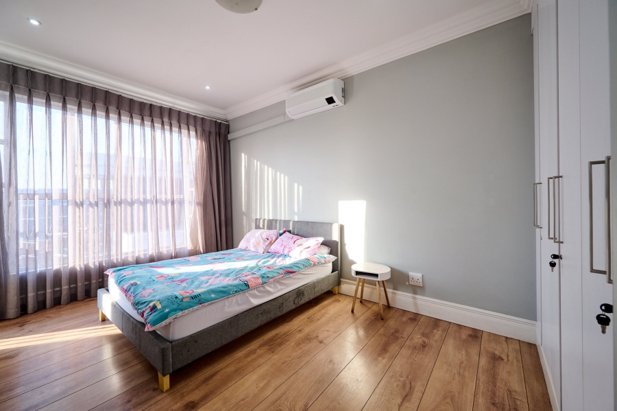 4 Bedroom Property for Sale in Waterfall Country Estate Gauteng