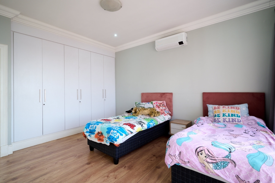 4 Bedroom Property for Sale in Waterfall Country Estate Gauteng