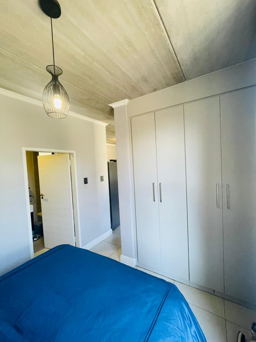 1 Bedroom Property for Sale in Ferndale Gauteng