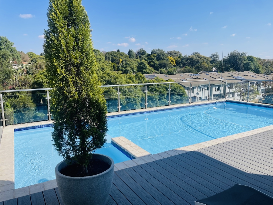 1 Bedroom Property for Sale in Ferndale Gauteng