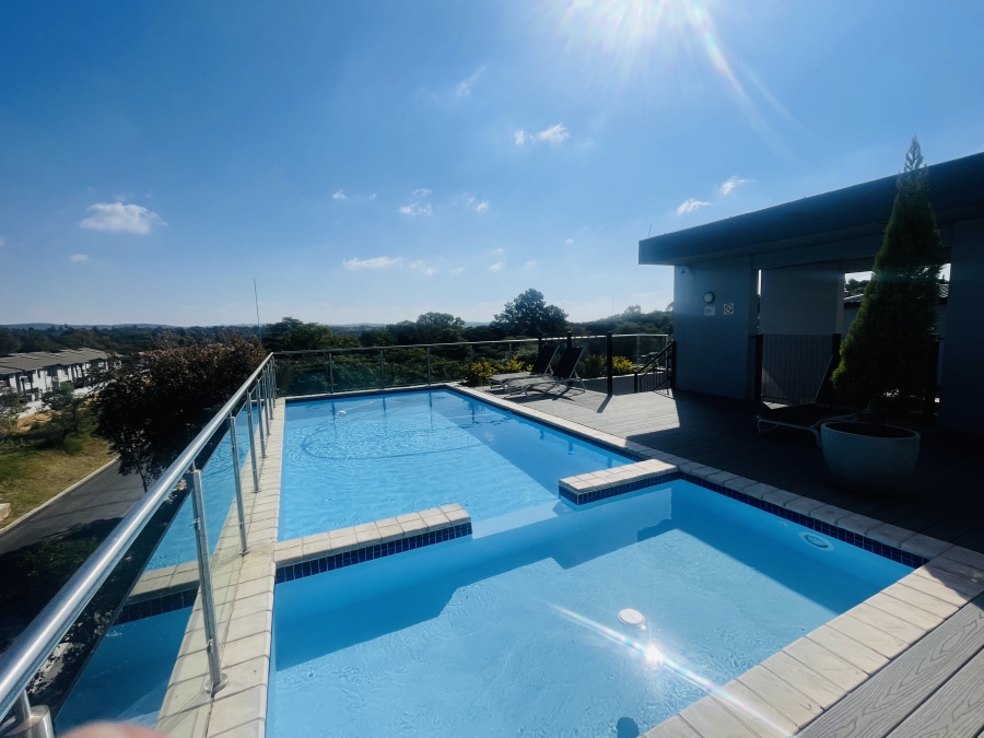 1 Bedroom Property for Sale in Ferndale Gauteng