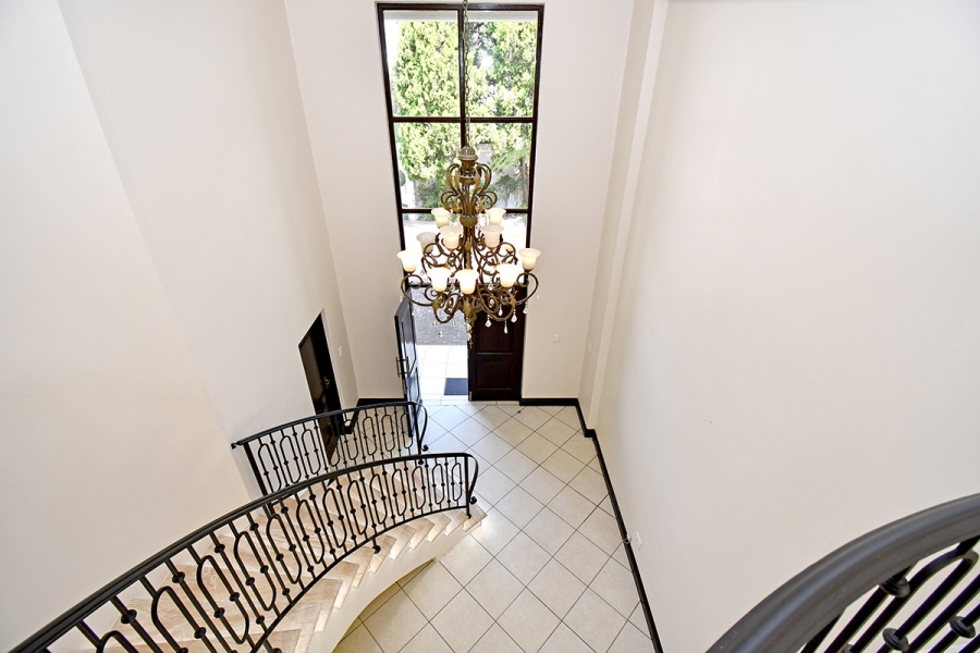 4 Bedroom Property for Sale in Atholl Gauteng