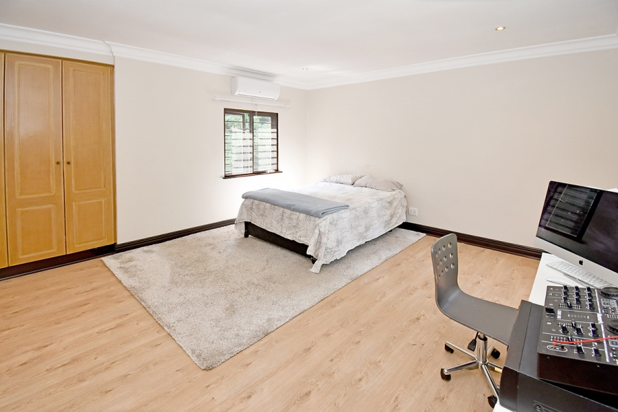 4 Bedroom Property for Sale in Atholl Gauteng