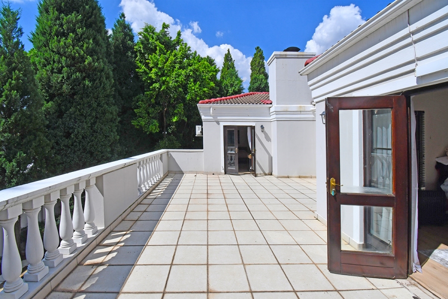 4 Bedroom Property for Sale in Atholl Gauteng