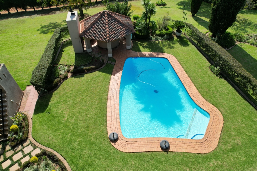 9 Bedroom Property for Sale in Muldersdrift Gauteng