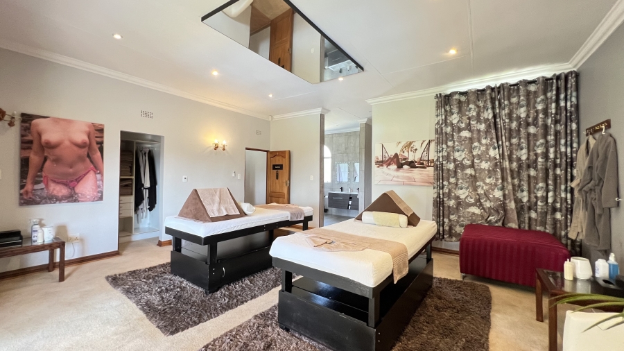 9 Bedroom Property for Sale in Muldersdrift Gauteng